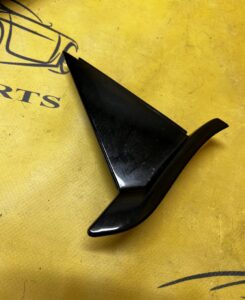 TRÓJKĄT OSŁONA DRZWI PRZÓD PRAWY CITROEN C4 PICASSO II