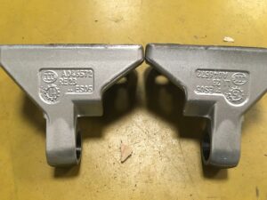 ZAWIASY DRZWI PRZÓD TYŁ MERCEDES W176 INFINITI Q30