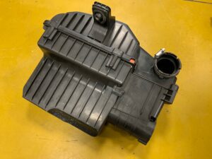 OBUDOWA FILTRA POWIETRZA 1.2 VTI PEUGEOT 208