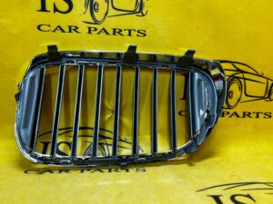 KRATKA GRILL ZDERZAKA ATRAPA PRAWA BMW 7 G11 G12 NOWA OEM