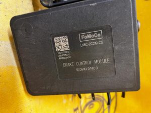 POMPA ABS STEROWNIK FORD ESCAPE MK4