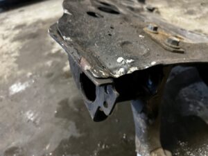 WÓZEK BELKA SANKI ZAWIESZENIE PRZÓD CITROEN C4 GRAND PICASSO II