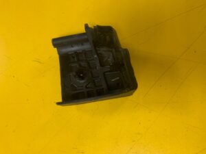 PRAWA USZCZELKA SŁUPKA C DRZWI JEEP WRANGLER JL