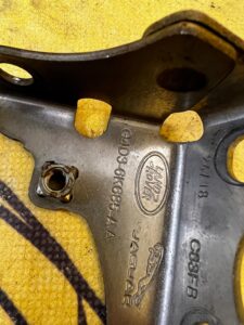 UCHWYT MOCOWANIE JAGUAR LR 2.0D 204DTA AJ200D