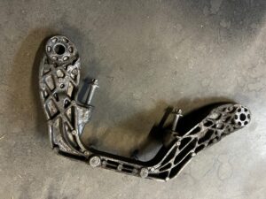 MOCOWANIE WSPORNIK DYFERENCJAŁU MERCEDES GLA X156