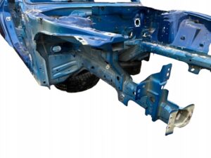 ĆWIARTKA PRAWY PRZEDNIA PRZÓD FARTUCH PODŁUŻNICA FORD MUSTANG MK6 VI S550