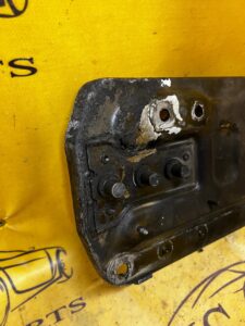 PODSTAWA AKUMULATORA PORSCHE 911 991 CARRERA LIFT