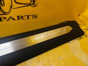 NAKŁADKA LISTWA PROGOWA PRZÓD BMW SERIA 1 F40