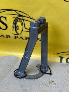 UCHWYT MOCOWANIE SERWA PORSCHE 987 CAYMAN 911 997