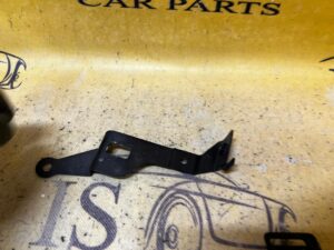 UCHWYT WSPORNIK MOCOWANIE KLAKSONU FORD ESCAPE MK4 KUGA MK3