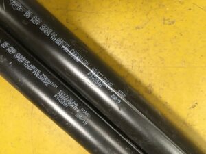 TELESKOP SIŁOWNIK MASKI DACIA SANDERO II LOGAN