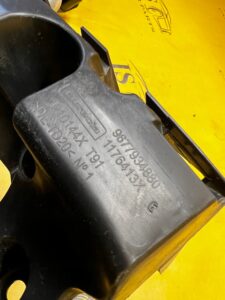 KOMPLET ŚLIZG MOCOWANIE ZDERZAKA TYŁ LEWY PRAWY PEUGEOT 308 II T9 EU