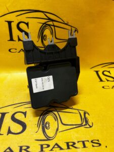 STEROWNIK POMPA ABS INFINITI Q30 QX30