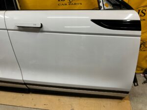 RANGE ROVER EVOQUE L551 DRZWI PRAWE PRZÓD PRZEDNIE BIAŁA PERŁA