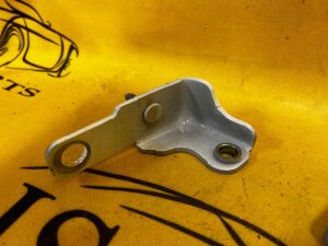 ZAWIAS DRZWI PRAWY PRZÓD GÓRNY FORD KUGA MK3