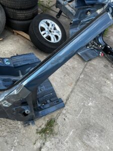 ĆWIARTKA PODŁUŻNICA SŁUPEK LEWY PRZÓD FORD ESCAPE MK4 USA 2020