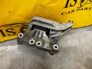 ŁAPA MOCOWANIE PODUSZKA SILNIKA CITROEN PEUGEOT 1.6 THP