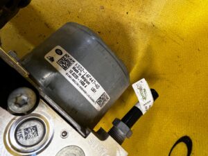 POMPA HAMULCOWA ABS EVOQUE L551 K8D2-14F447-AD