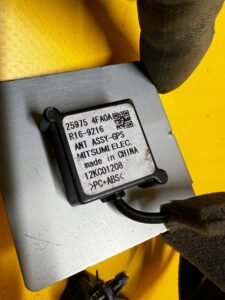 MODUŁ ANTENY ANTENA GPS NISSAN E-NV200 ENV200