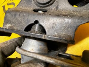 ŁAPA PODUSZKA MOCOWANIE SILNIKA NISSAN QASHQAI II J11