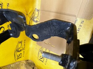 UCHWYT WSPORNIK MOCOWANIE LR RANGE ROVER EVOQUE II L551