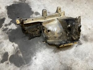 ĆWIARTKA FARTUCH PODŁUŻNICA STREFA ZGNIOTU PRZÓD LEWY PEUGEOT 308 II T9 EU