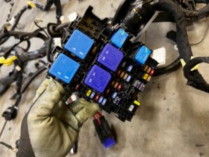 WIĄZKA INSTALACJA WNĘTRZA KABINY DACIA SANDERO III 1.0 TCE AUTOMAT