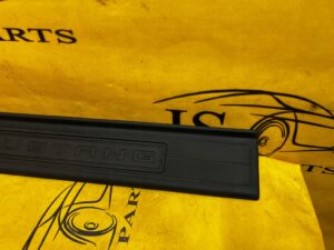 LISTWA PROGOWA PRÓG PRZÓD LEWY PRAWY FORD MUSTANG VI