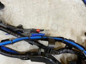 KLEMA BEZPIECZNIK WIĄZKA INSTALACJA FORD KUGA MK3