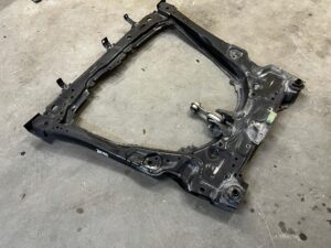 SANKI WÓZEK ZAWIESZENIE PRZÓD DACIA SANDERO III 1.0 TCE