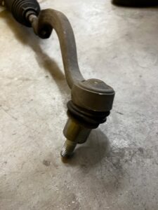 MAGLOWNICA PRZEKLADNIA KIEROWNICZA RANGE ROVER VELAR L560 EU