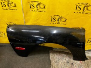 BŁOTNIK TYŁ TYLNY PRAWY CHEVROLET CORVETTE C5 CABRIO 97-04