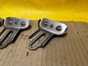 WSPORNIK MOCOWANIE UCHWYT BLACHA FORD KUGA MK4