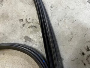 USZCZELKA DRZWI PRZÓD PRAWA LEWA DACIA DOKKER