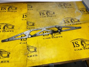 USZTYWNIENIE KAROSERII BELKA WZMOCNIENIE WSPORNIK ROZPÓRKA BMW M5 F90