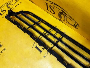 KRATKA DOLNA ŚRODKOWA ZDERZAKA PRZÓD FORD FUSION