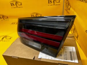 LAMPA TYLNA TYŁ WEWNĘTRZNA PRAWA M-PERFORMANCE BMW 3 F30 F31 LIFT NOWA OEM