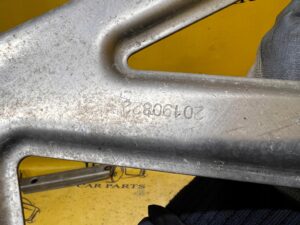 WSPORNIK MOCOWANIE OSŁONY PODWOZIA BMW SERIA 1 F40