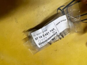 4 X MOCOWANIE KANAŁU POWIETRZA BMW 3 E46 5 E60 LIFT X3 E83 NOWY OEM