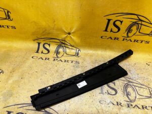 LISTWA SŁUPKA DRZWI TYŁ TYLNE PRAWY PRAWA SKODA SCALA