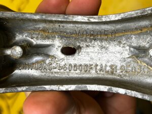 ŁAPA PODUSZKA SILNIKA DOLNA BMW F40 F48 B38