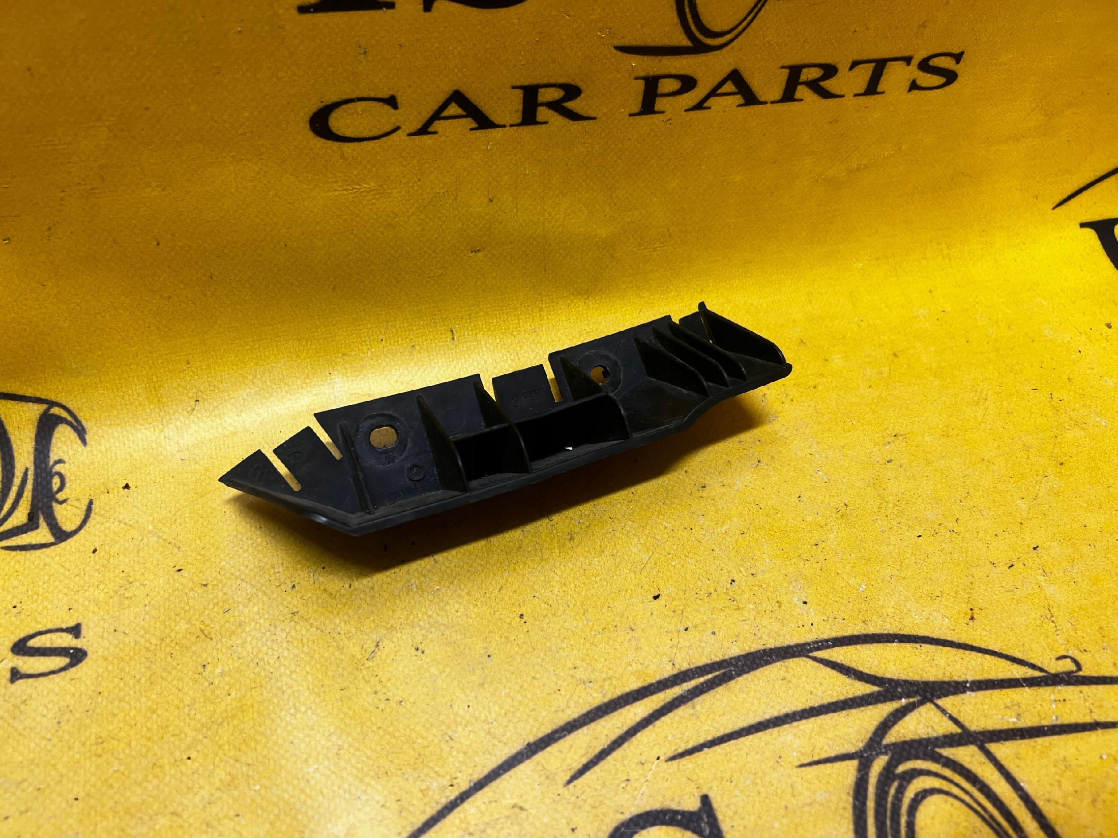 ŚLIZG ZDERZAKA PRAWY PRZÓD RANGE ROVER VOGUE L405