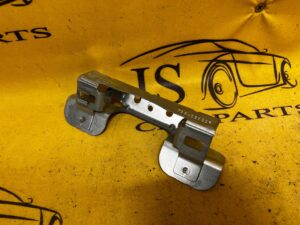 MOCOWANIE UCHWYTU PODSUFITKI RENAULT MEGANE IV