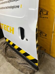 DRZWI BOCZNE PRZESUWNE TYLNE TYŁ PRAWE PRAWY DACIA DOKKER EU 369 2021R