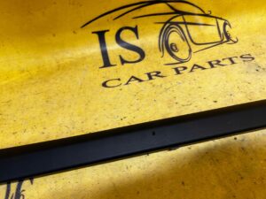 LISTWA DRZWI PRAWY TYŁ PORSCHE CAYENNE II 7P5 LIFT 92A