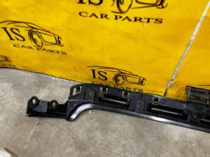 ŚLIZG MOCOWANIE PROWADNICA ZDERZAKA TYŁ BMW 1 E81 E87 NOWY OEM