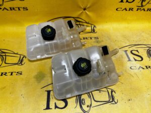 ZBIORNICZEK WYRÓWNAWCZY RENAULT MEGANE IV TALISMAN