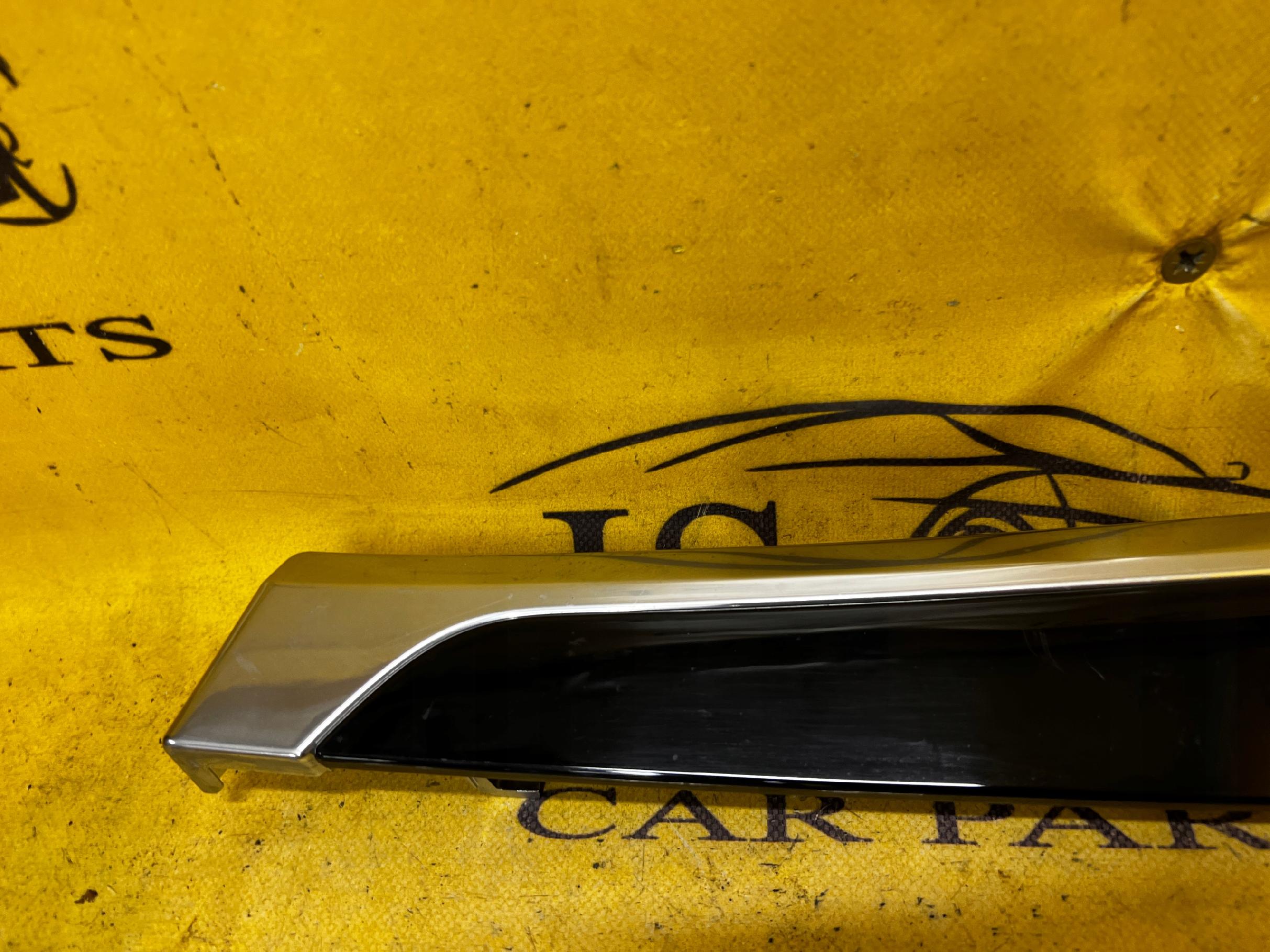 LISTWA DEKOR DRZWI PRAWY PRZÓD PORSCHE PANAMERA 970 I LIFT