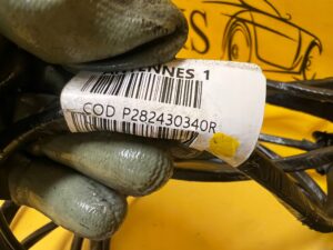 OKABLOWANIE WIĄZKA PRZEWODÓW KABEL ANTENY RADIA NAWIGACJI DACIA JOGGER