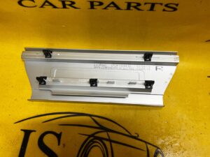 LISTWA PROGOWA PRAWY TYŁ RANGE ROVER VOGUE L405